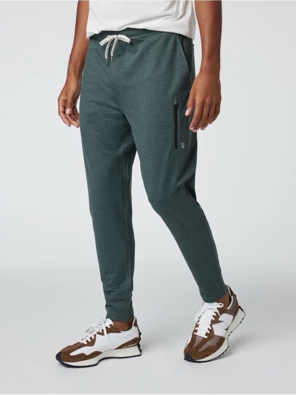 Vuori Men’s Small Sunday Performance Jogger Heather Aspen Green